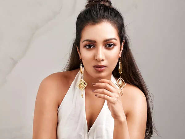 Catherine Tresa Pictures