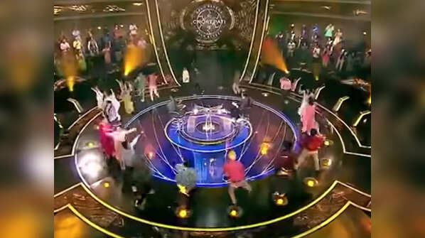 Gokuldham wasis and their famous garba