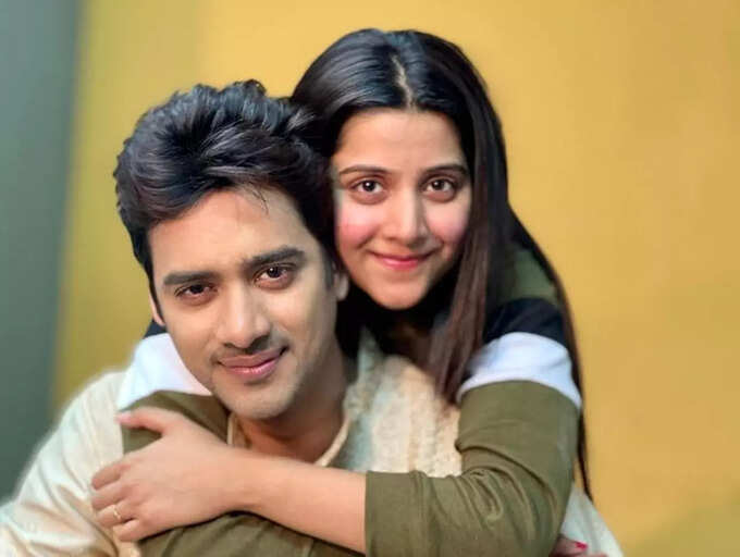 These pictures of new BFFs Rezwan Rabbani Sheikh and Debchandrima Singha Roy are too cute to be missed | The Times of India