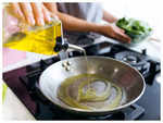 ​How is vegetable oil made?