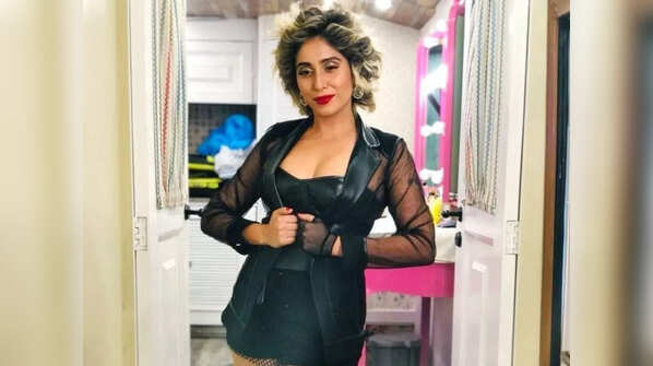 Neha Bhasin