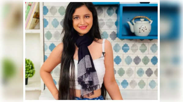 Ritika Shrotri's new avatar