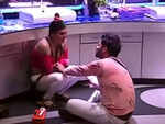 ​When she cried in front of Rahul Vaidya and spoke about Ritesh's first marriage and son
