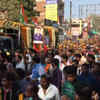 Article image for: IAF <i class="tbold">chopper crash</i>: People join funeral procession of Wing Commander PS Chauhan in Agra