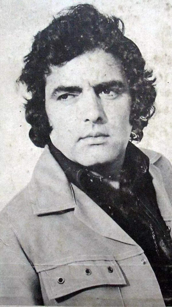 Feroz Khan Images