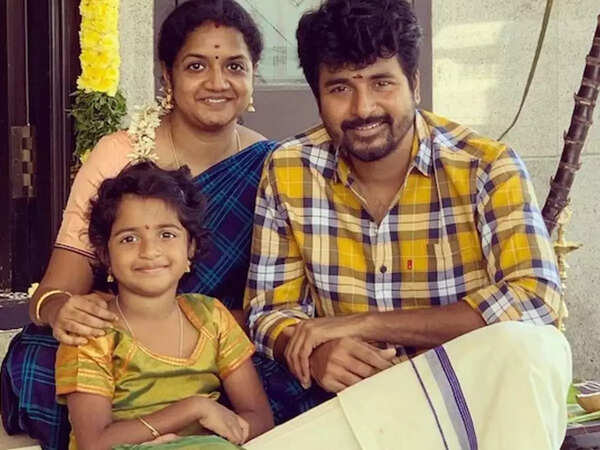 Aarthi. S Stills