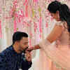 Dhawal kisses Sayli's hand