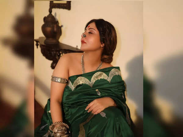 Swastika Mukherjee Pictures