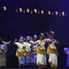 Dancing show at Red fort