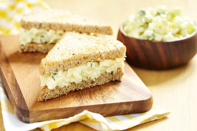 freshly-prepared-egg-salad-sandwich-picture-id471412597