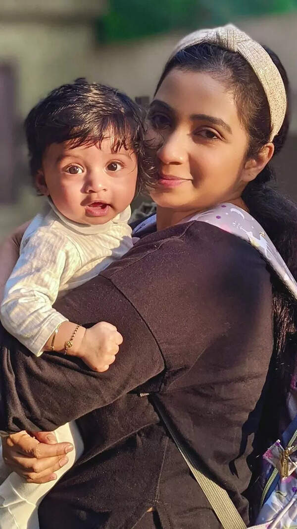 Shreya Ghoshal Photos