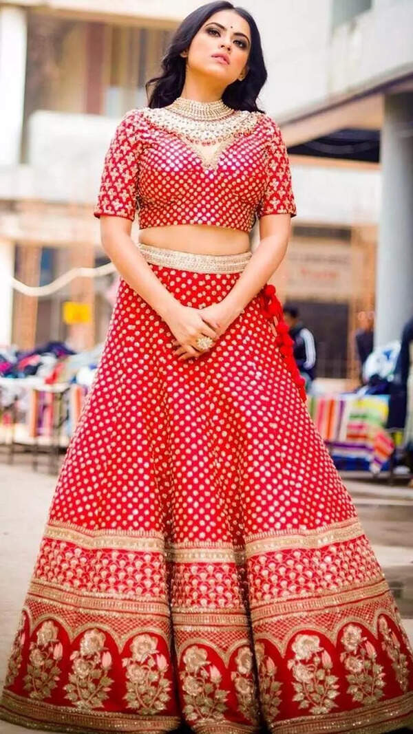 Simi Chahal Photos