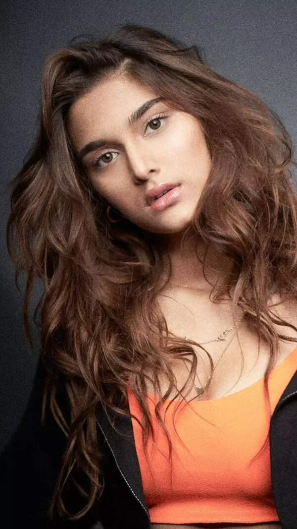 Saiee Manjrekar