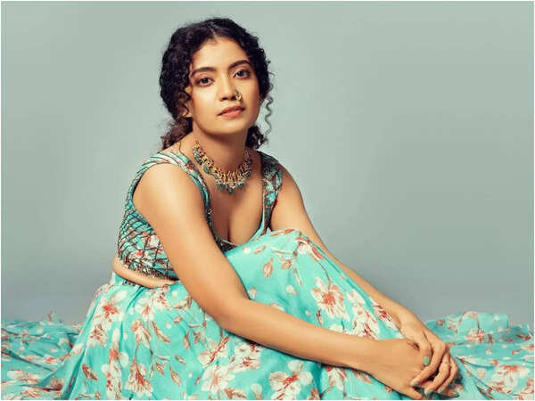 Anna Ben Stills