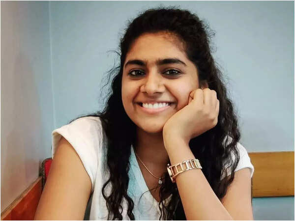 Nimisha Sajayan Photos