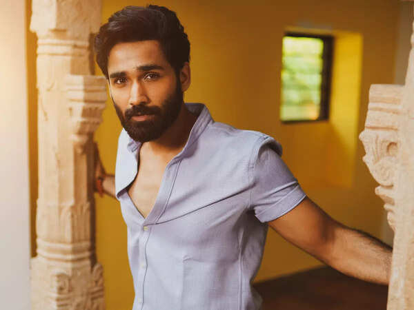 Amitash Pradhan Photos