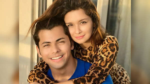 Avneet Kaur and Siddharth Nigam's dating rumours
