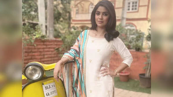Announcing Daljeet’s return in Tera Yaar Hoon Main