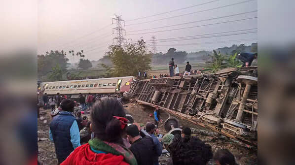 Guwahati-Bikaner Express derailment