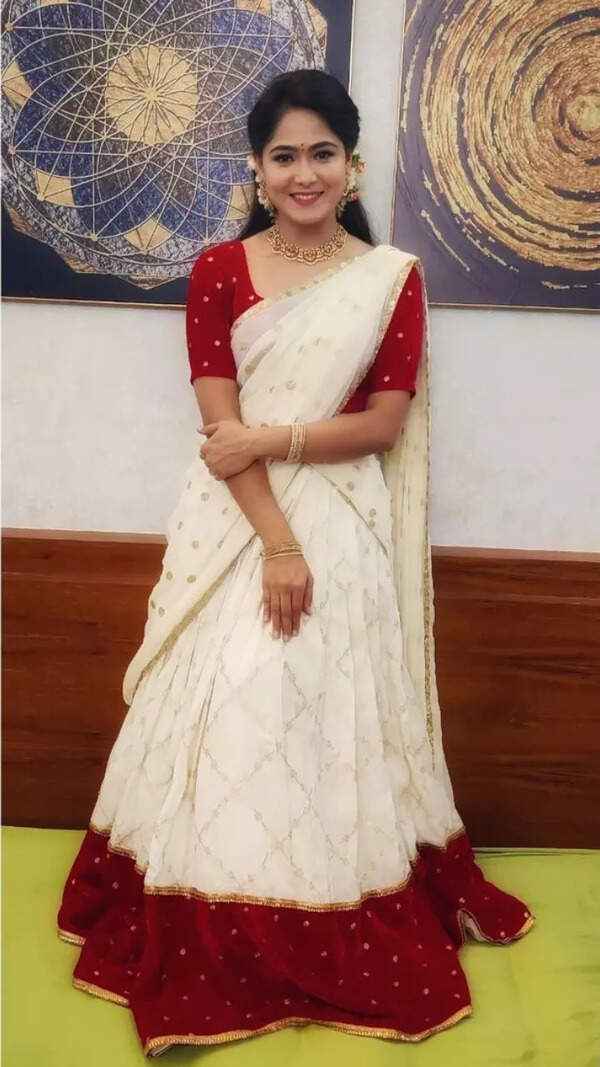 Mokshitha Pai Photos