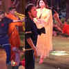 Tejasswi hitting Pratik with a spanner