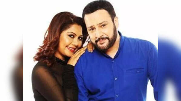 Maninee De and Mihir Misra
