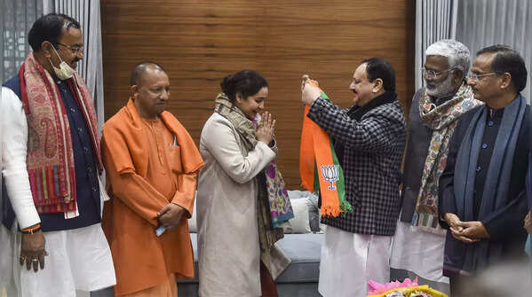In pics: Mulayam Singh Yadav's daughter-in-law Aparna Yadav joins BJP