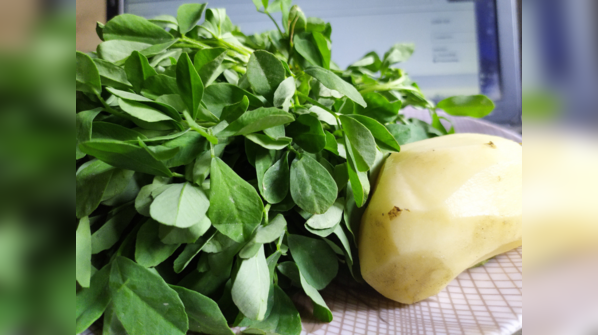 Methi leaves