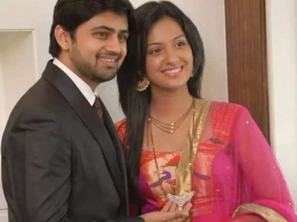 Tejashree Pradhan Wallpapers