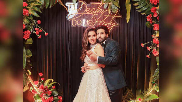 Bride wears white for sangeet