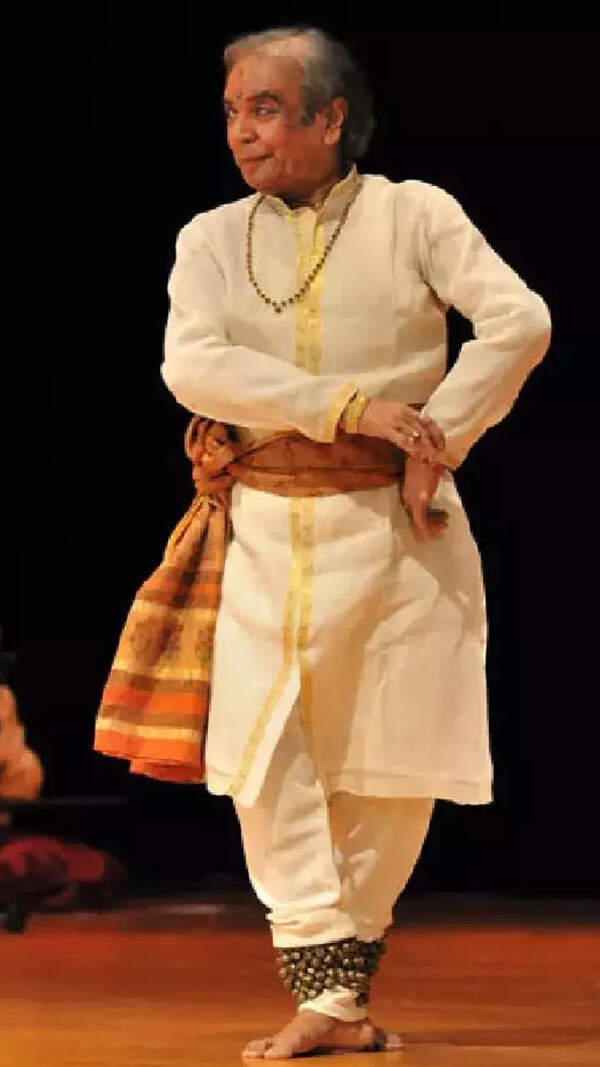 Birju Maharaj Stills