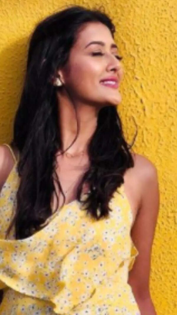 Pooja Jhaveri Images