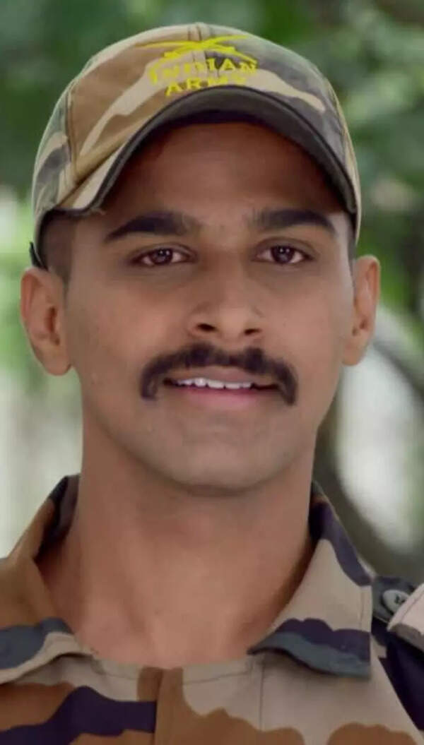 Nitish Chavan Photos