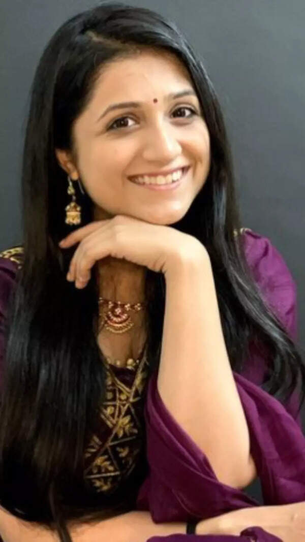Aarohi Patel Wallpapers