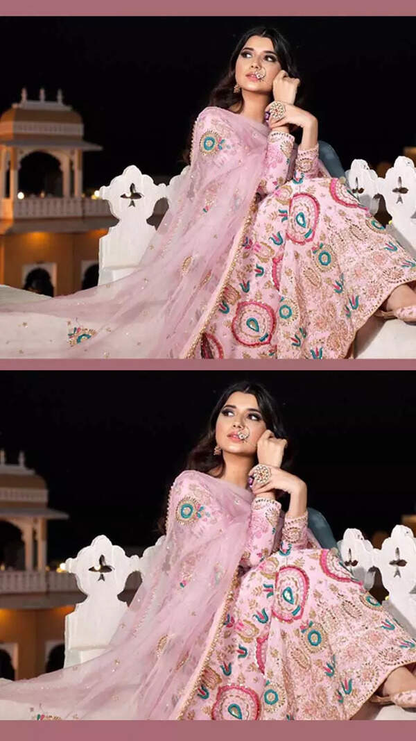 Nimrat Khaira Images