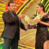 Tejasswi lifts the trophy