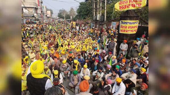 Unfulfilled promises: Photos of farmers' protest in Punjab, Haryana