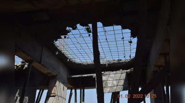 TMC demolishes illegal structure