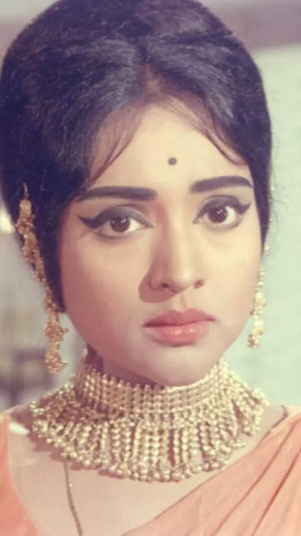 Vyjayanthimala Photos