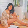 Article image for: Intimate pictures of Jacqueline Fernandez and <i class="tbold">sukesh chandrashekhar</i> go viral; Conman defends the actress