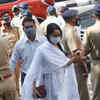 Shraddha Kapoor arrives at Lata Mangeshkar's residence