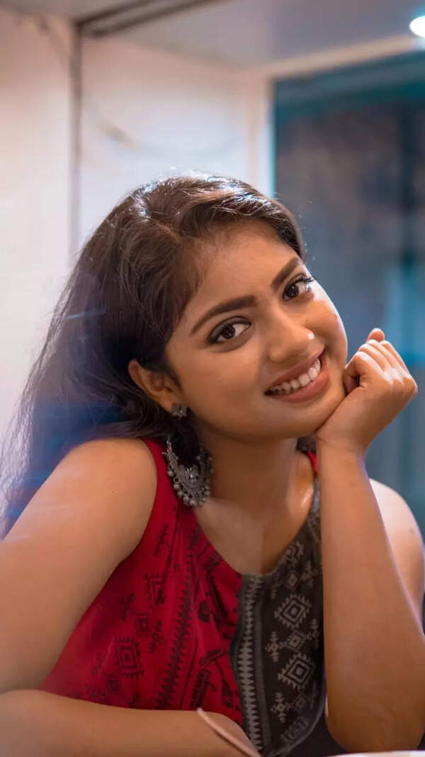 Oindrila Bose Photos
