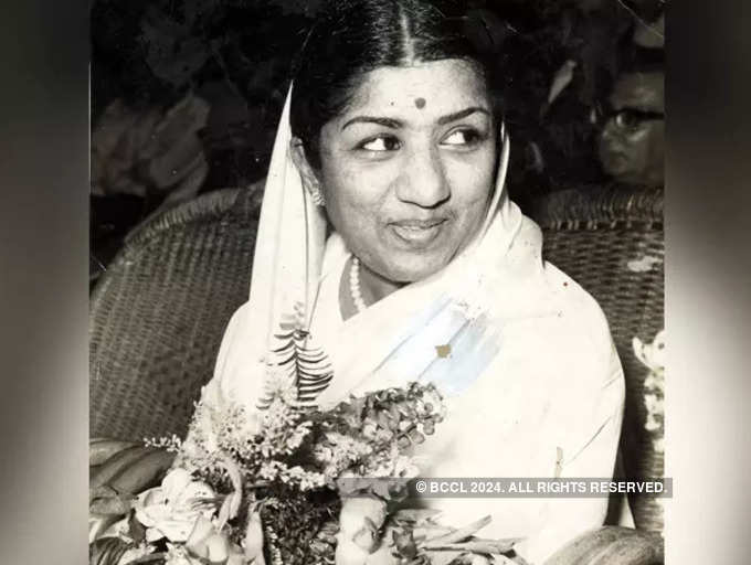 Lata Mangeshkar loved photography and had a weakness for chocolates ...