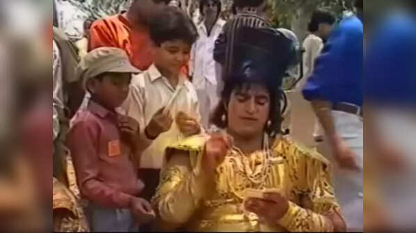 The autograph moment