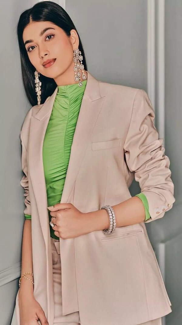 Digangana Suryavanshi Pictures