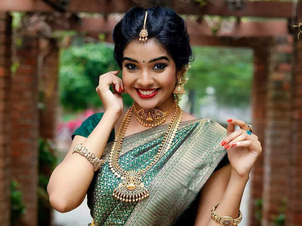 Monisha Stills