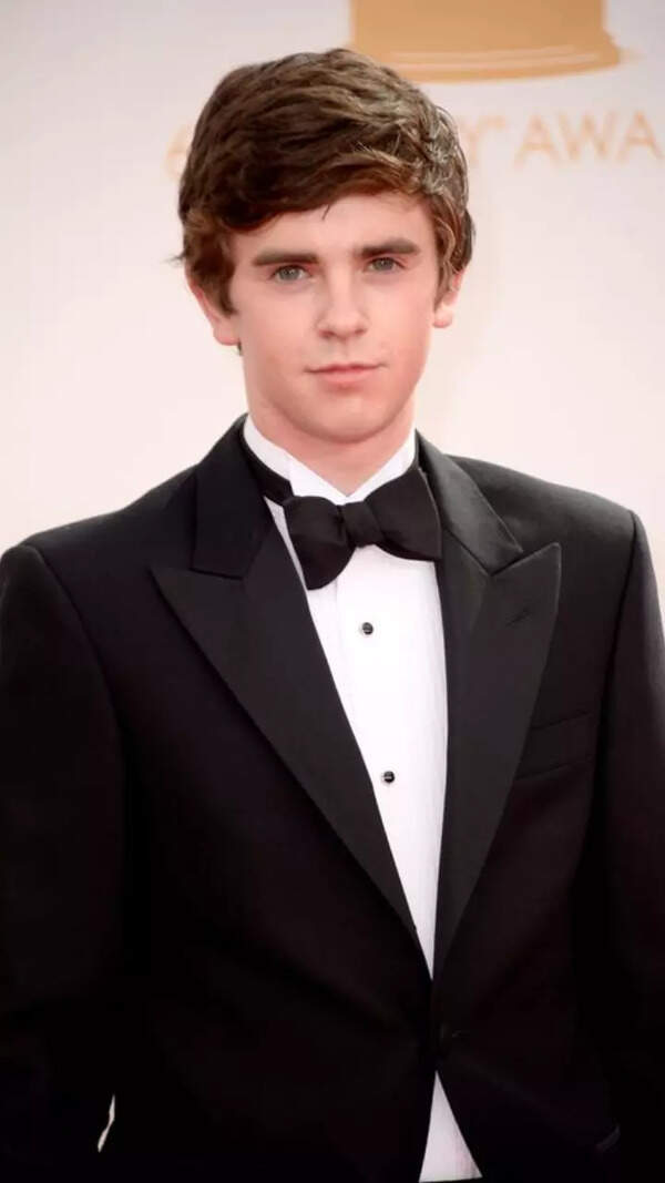 Freddie Highmore Photos