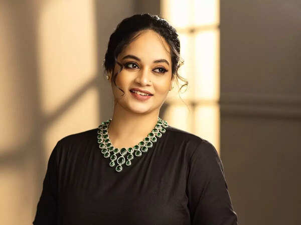 Suja Varunee