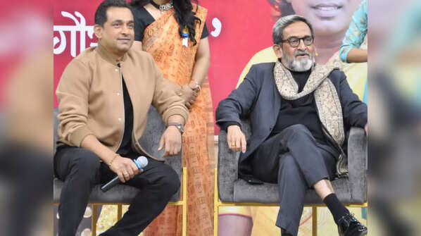 Prasad Oak's emotional tribute to Mahesh Manjrekar