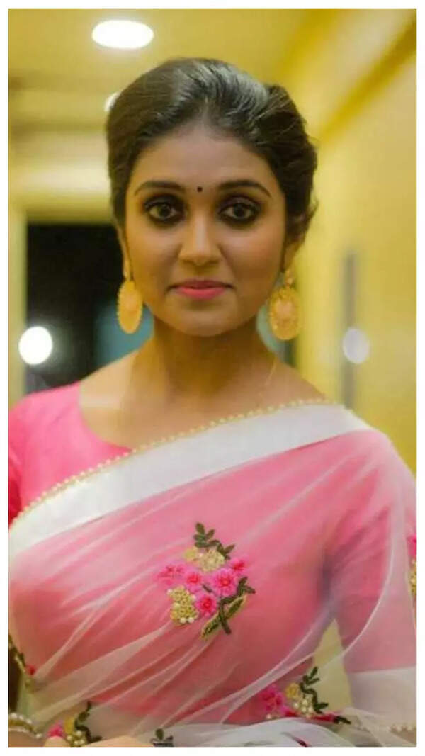 Rinku Rajguru Pictures